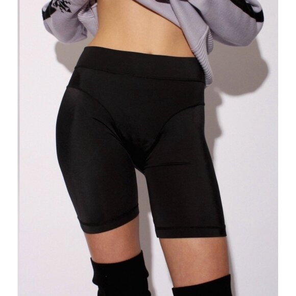 Free People We Are HAH Bare Back Biker Shorts Sz XS Womens Black Revolve - Picture 1 of 8
